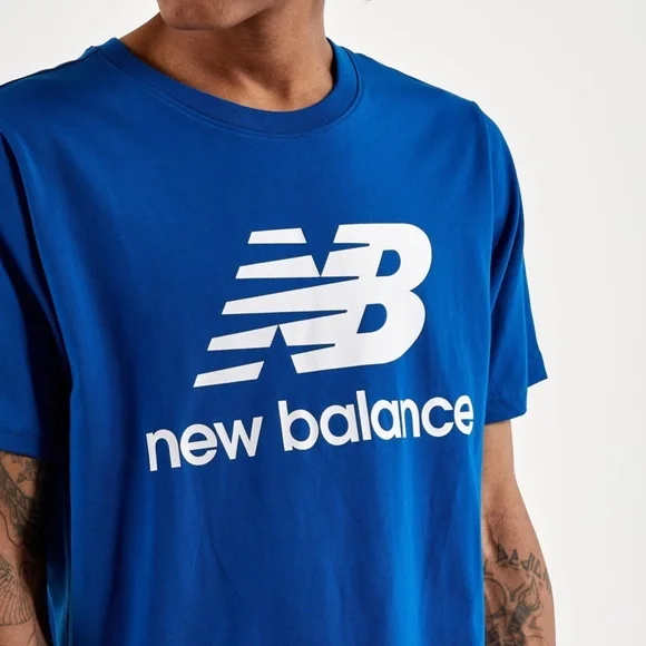 New Balance Men's NB Essentials Stacked Logo Short Sleeve - New With Tags - Picture 1 of 10